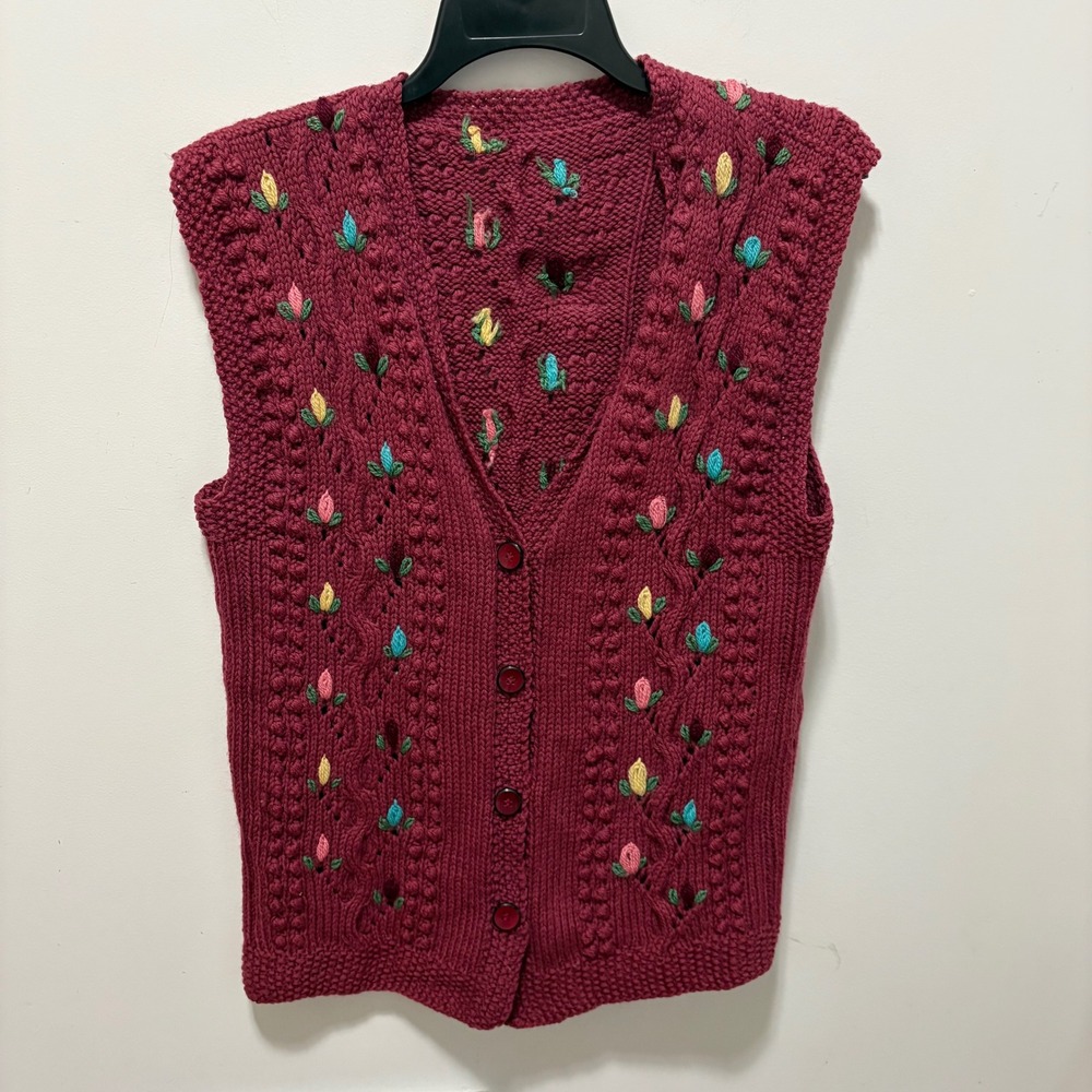 Homemade Vintage Floral Embroidered Knit Cardigan Vest Women Burgundy Medium